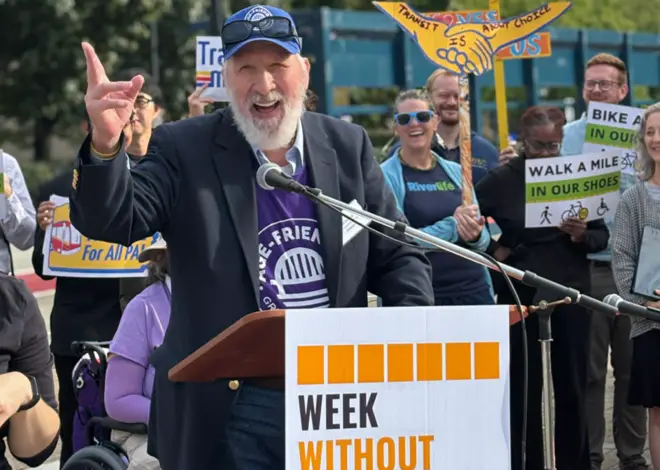 Pittsburgh Goes All-In On Week Without Driving With New Bus Lanes